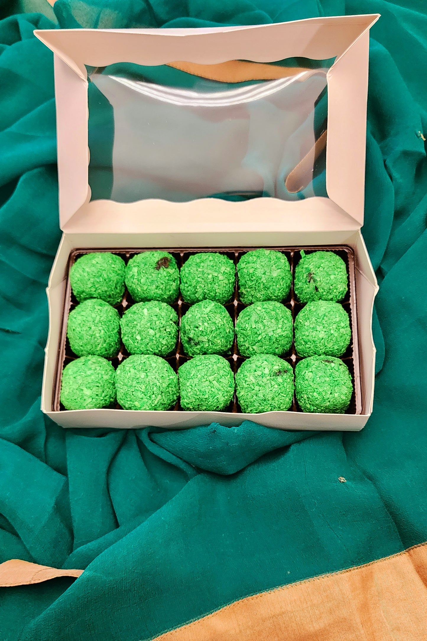 Paan Truffles Box